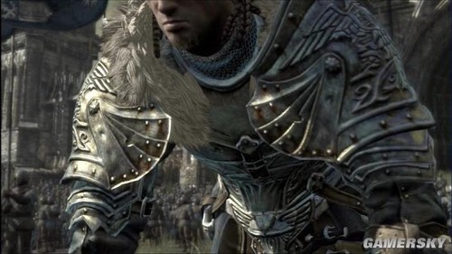 時尚光頭女性服裝（女士光頭造型）