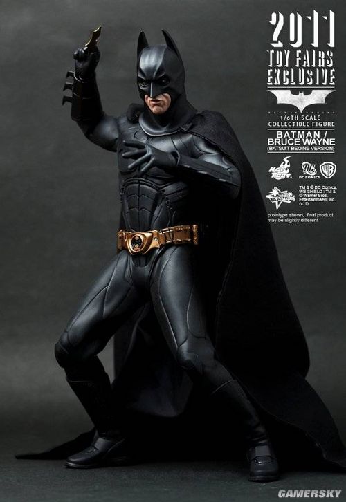 ht出品《蝙蝠侠:开战时刻》主角布鲁斯威尼逼真模型欣赏
