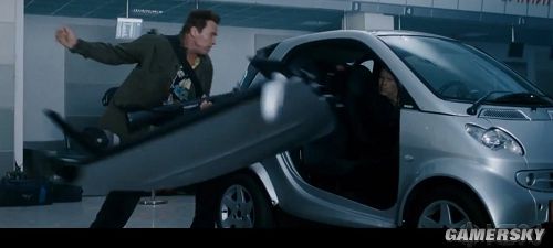 《敢死队2》超酷剧场预告片 众金刚生猛火力全