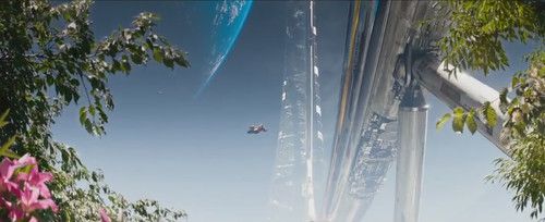 《极乐世界(elysium)》首曝预告 外骨骼战士逆袭人造光环