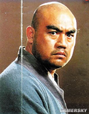 鲁智深林冲李逵1998年的央视版本历时三年半时间才拍摄完成,由李雪健