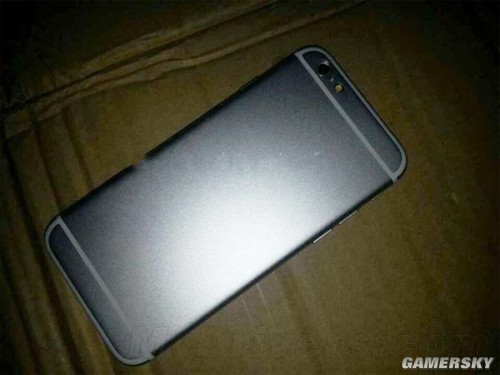 iPhone 6白色版曝光 HTC和三星灵魂附体? _ 游