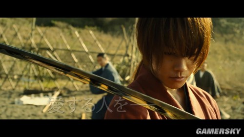据称,早前宣布参演最后两部真人版《浪客剑心》的福山雅治,在第二部中