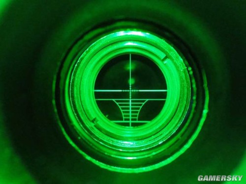 使命召唤OL机瞄