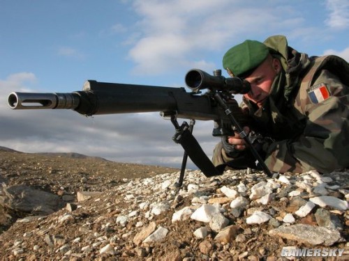 使命召唤OL机瞄