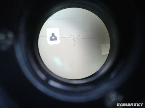 使命召唤OL机瞄