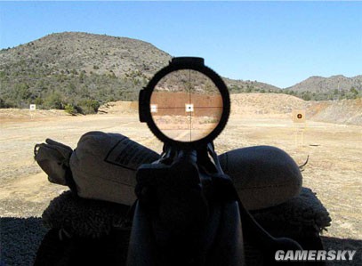 使命召唤OL机瞄