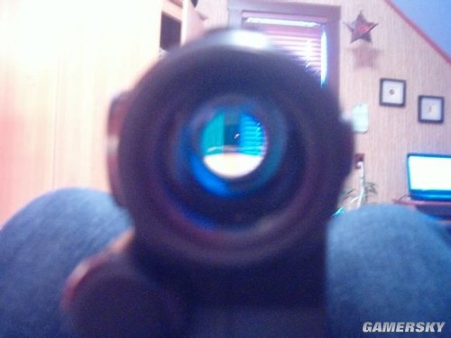 使命召唤OL机瞄