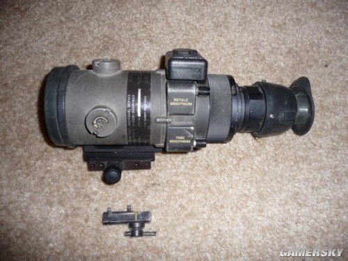 使命召唤OL机瞄