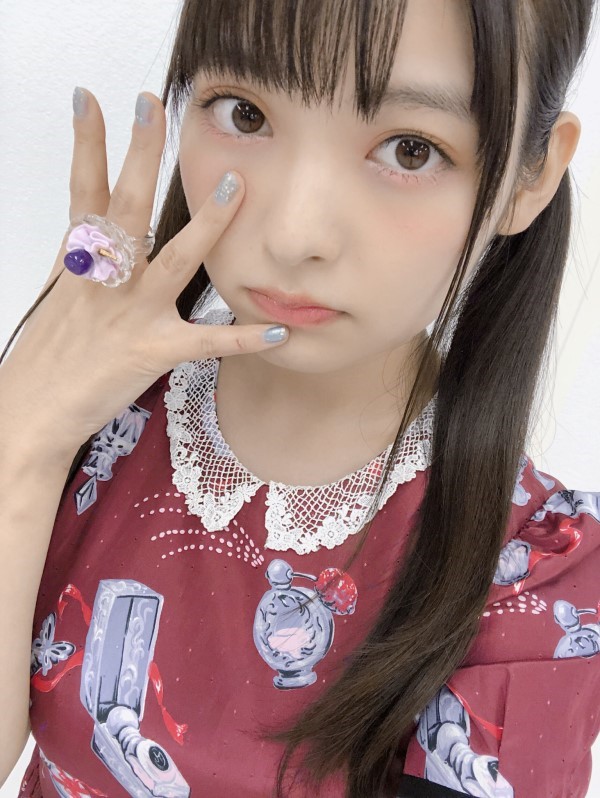 8.18 上坂堇近照更新:西瓜"cos 鲜嫩多汁有点甜