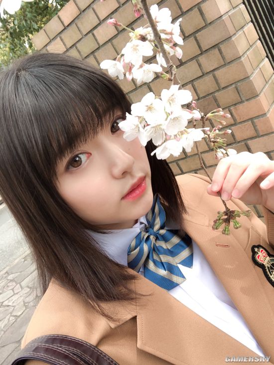 擅长拍制服的写真偶像日本清纯樱花妹美照