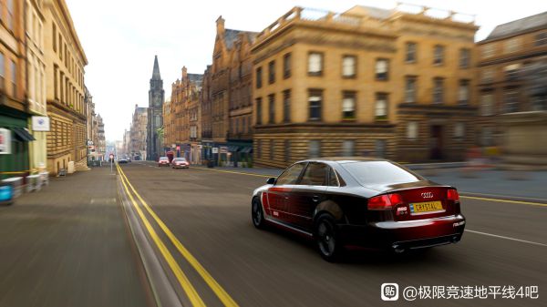《极限竞速地平线4》奥迪RS4黑红涂装分享