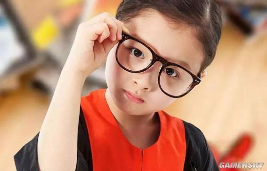 专家称3岁以下儿童尽量别用电子产品 易导致近视