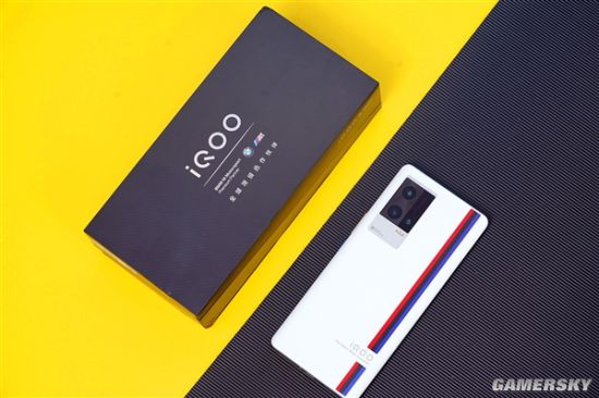 iqoo8pro传奇版开箱图赏这个颜值可以吗