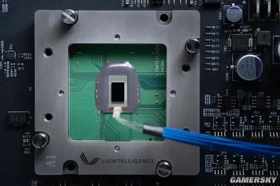 曦智发布光子计算处理器PACE：1GHz频率、比GPU快数百倍