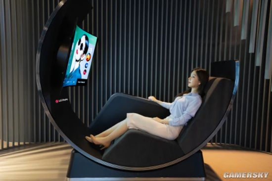 LG发布概念产品Media Chair：按摩椅加55寸曲面屏
