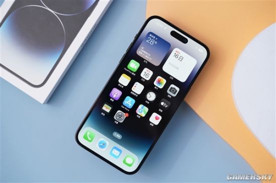 网友吐槽：iPhone14 Pro横屏后灵动岛变成“孤岛”