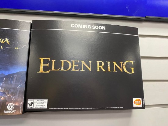 曝gamestop制《elden ring》宣传物料 店里摆上了