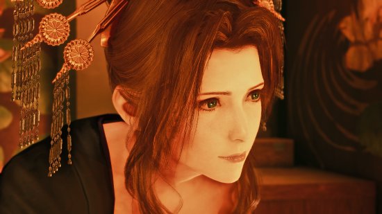 ff7re爱丽丝换上m夫人衣服一颦一笑显成熟风情