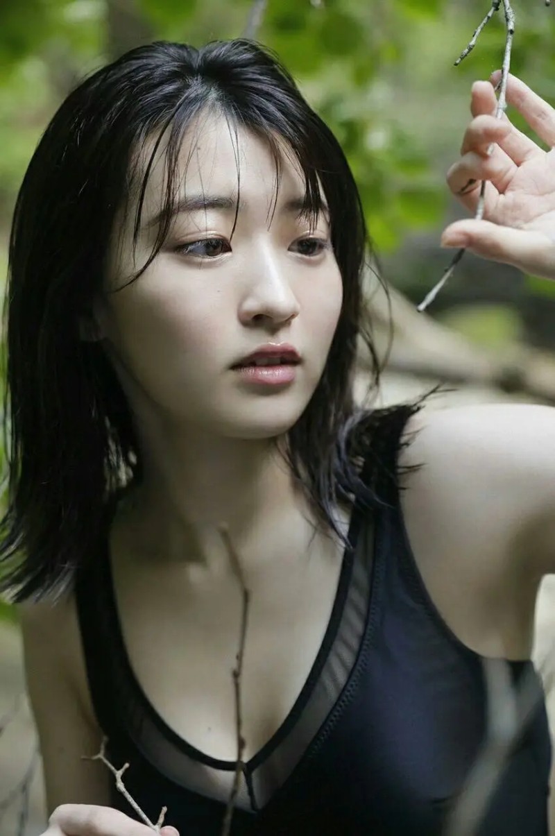 依旧是不确定尺度,希望送给能看到的有缘人吧~《泰迦奥特曼》女主旭川