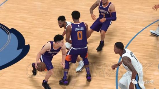 《NBA2K18》弧顶双掩护进攻战术图文教学