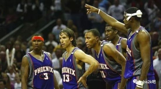 《NBA2K18》太阳队经典炮轰战术动图演示