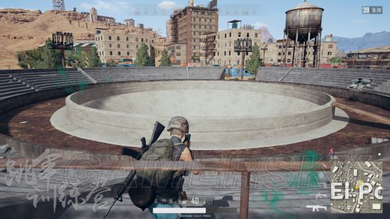 《绝地求生》沙漠地图拳击馆双圆盘打法