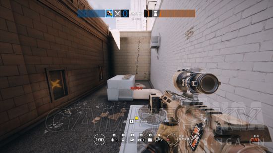 《彩虹六号围攻》自动武器消焰与补偿弹道对比