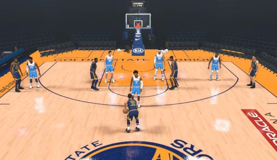 《NBA2K19》实用三分球战术视频教学 电梯门