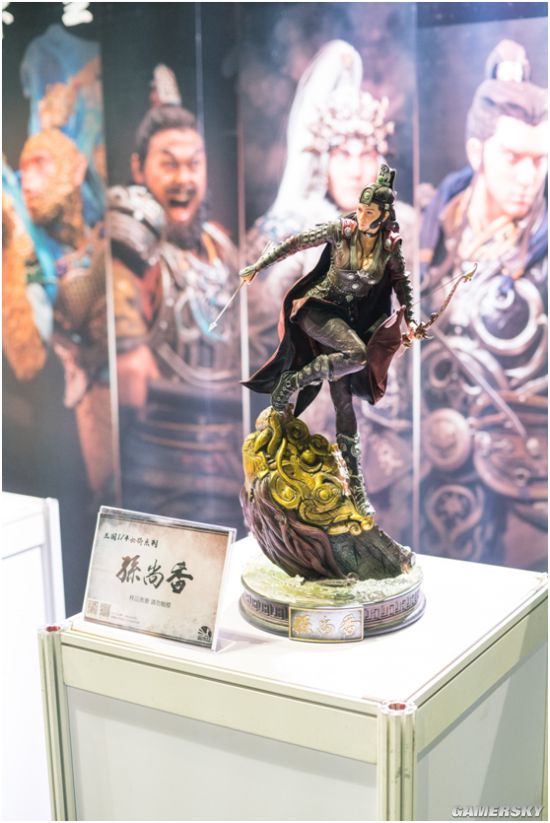 《星際爭霸2》暴雪玩家最新本繪