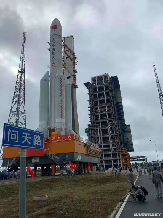 嫦娥五号月底发射 力争实现中国的四个第一次