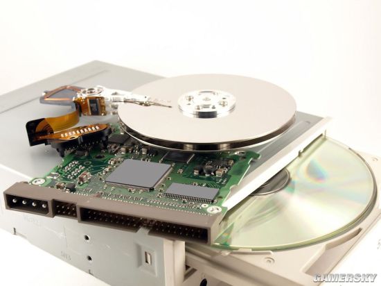 每张光盘存储容量可达700TB 科学家研制新型光盘