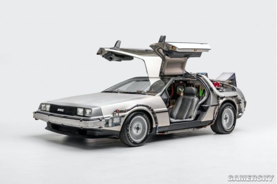 《回到未来》中的时间机器汽车 已被美国博物馆收藏