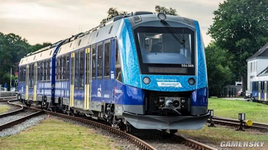 全球首条氢动力列车专线正式运营 最高时速140km/h