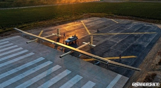 国产大型太阳能无人机“启明星50”首飞成功！