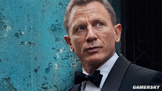 007选角导演解释为何不选20多岁演员：没有威严感