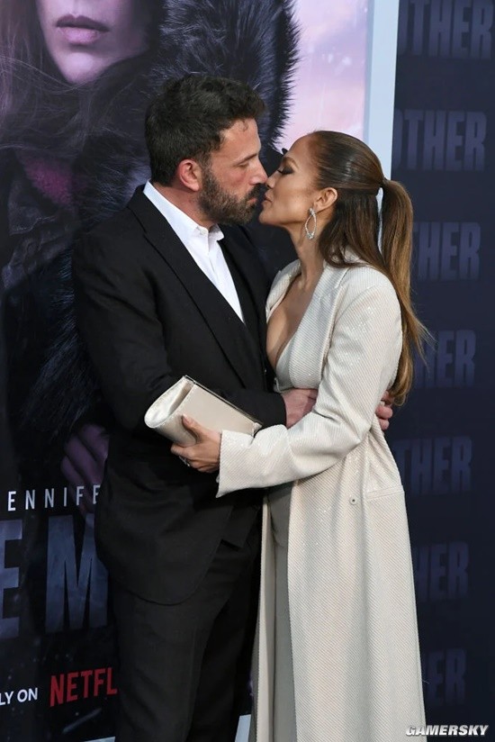 'Ben' looks haggard at premiere of Jennifer Lopez's new movie