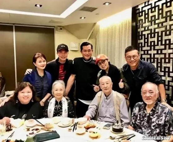 Renowned Hong Kong Veteran Actor Zhang Yingcai Passes Away