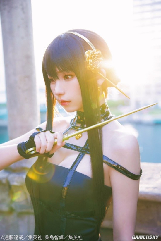 日本知名美女enako全新写真 再度挑战cosplay美照 游民星空