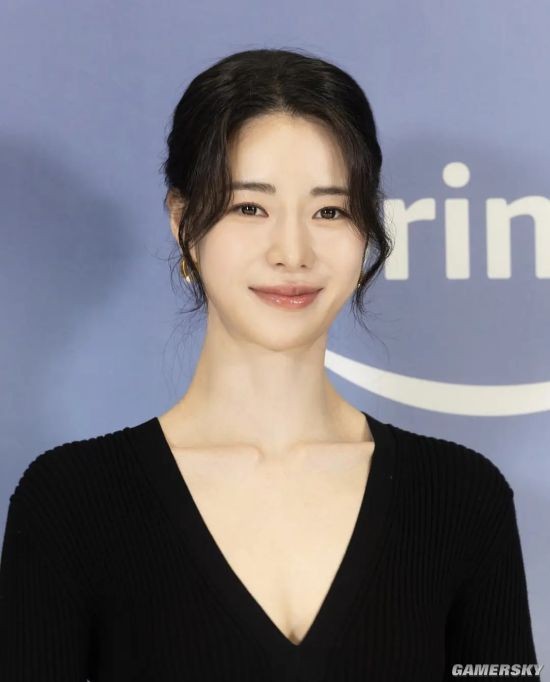 South Korean Actress Lim Joo-yeon Reminisces About 'Addiction to the World,' Describing It as a Precious Opportunity