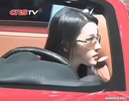 Liu Yifei Makes Headlines at Auto Show, Buys a Ferrari - Luxurious Car Experience