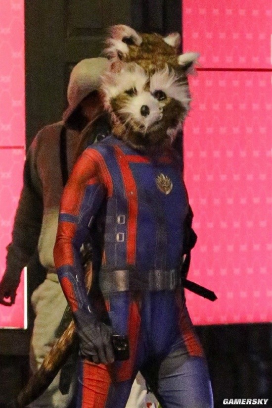 Bradley Cooper COSplays as Rocket Raccoon for a Halloween Adventure with His Kids