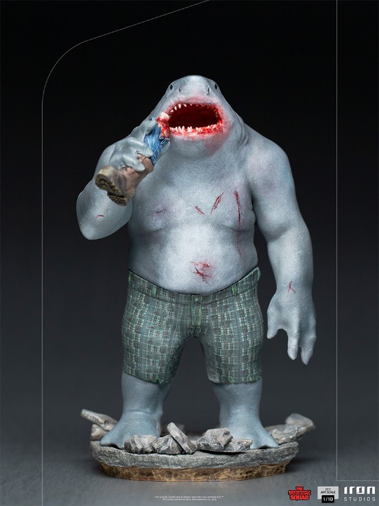 《X特遣队：全员集结》鲨鱼王雕像公布 肥宅身材的超级干饭人