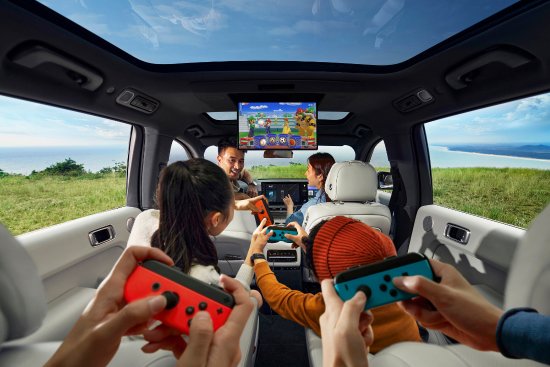 理想L9汽车能投屏玩Switch：全家人的移动游戏空间