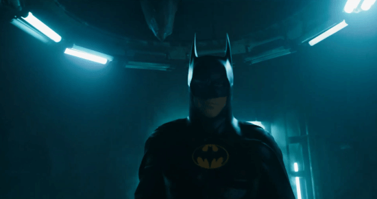 《闪电侠》首支正式预告发布：89版蝙蝠侠惊喜亮相！
