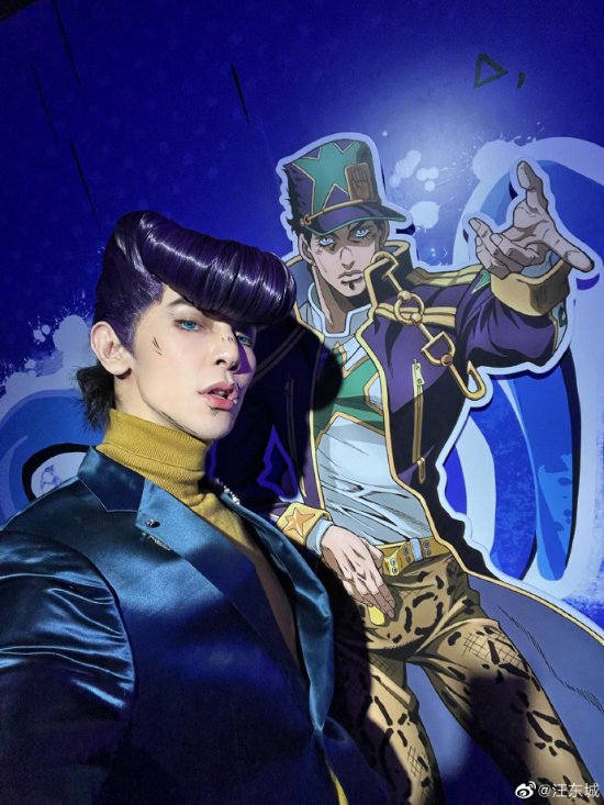 汪東城Cos《恐怖X檔案JOJO》：東方仗助牛排頭超還原！