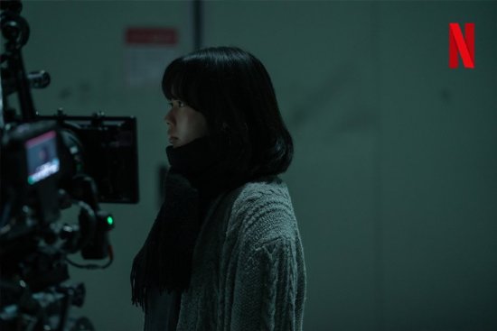 Netflix released the behind-the-scenes photos of "Dark Glory 2": the shooting atmosphere was very happy