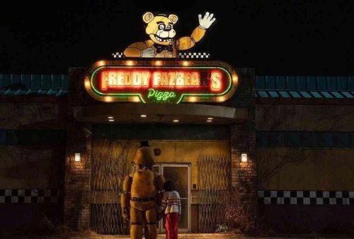 The movie "Five Nights at Freddy's" reveals stills and will be released in North America on October 27