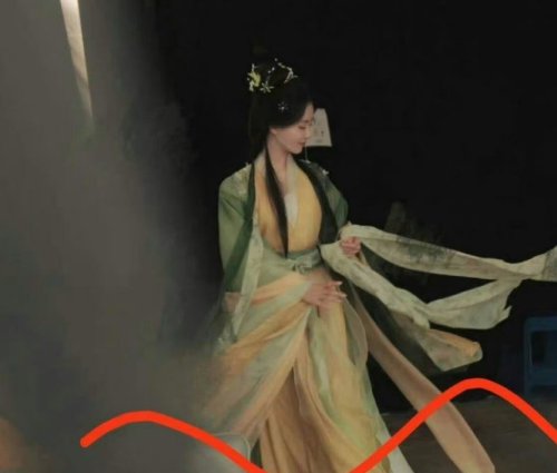 Stunning Costumes Revealed for "Little Fox Fairy Maiden: Bamboo Edition" Starring Liu Shishi and Zhang Yunlong