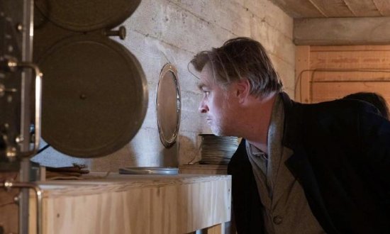 New Stills Revealed for 'Oppenheimer': Nolan Takes the Helm!